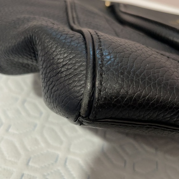 Kate Spade Zippered Tote Bag - Picture 16 of 16